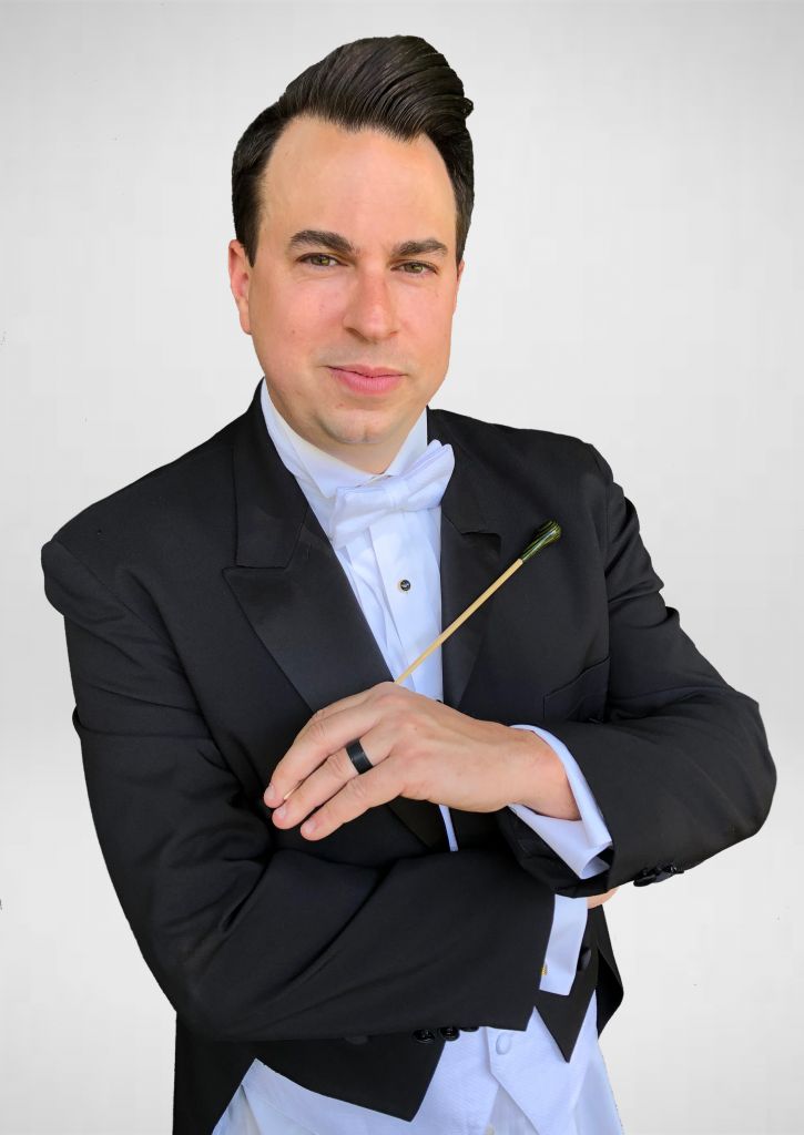 Michael Giel Headshot 6 Michael Giel